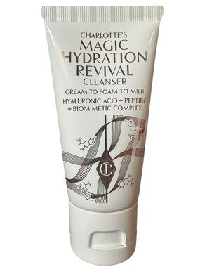 Magic Hydration Revival Cleanser — White